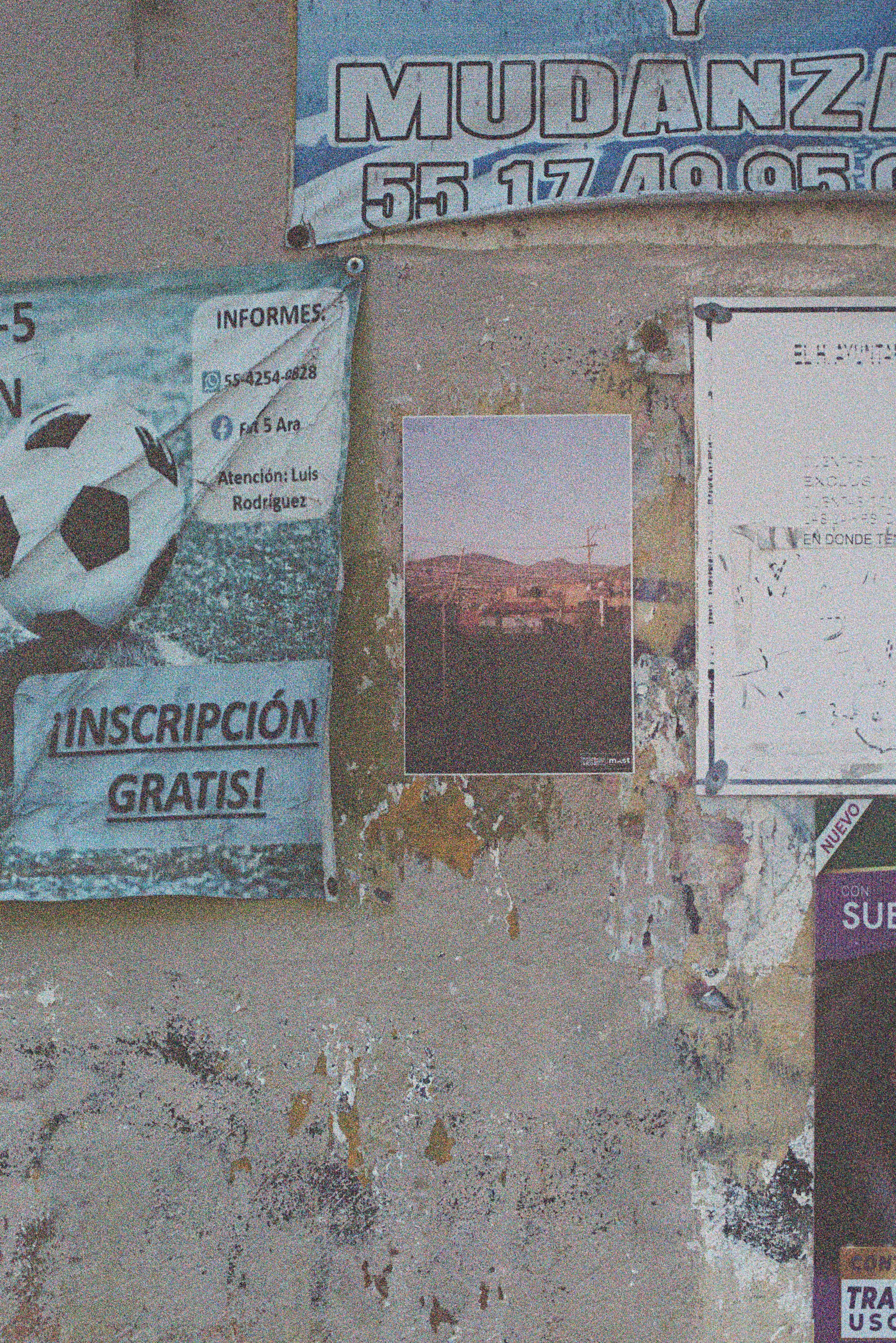 la exposición en las calles de Casas ARA